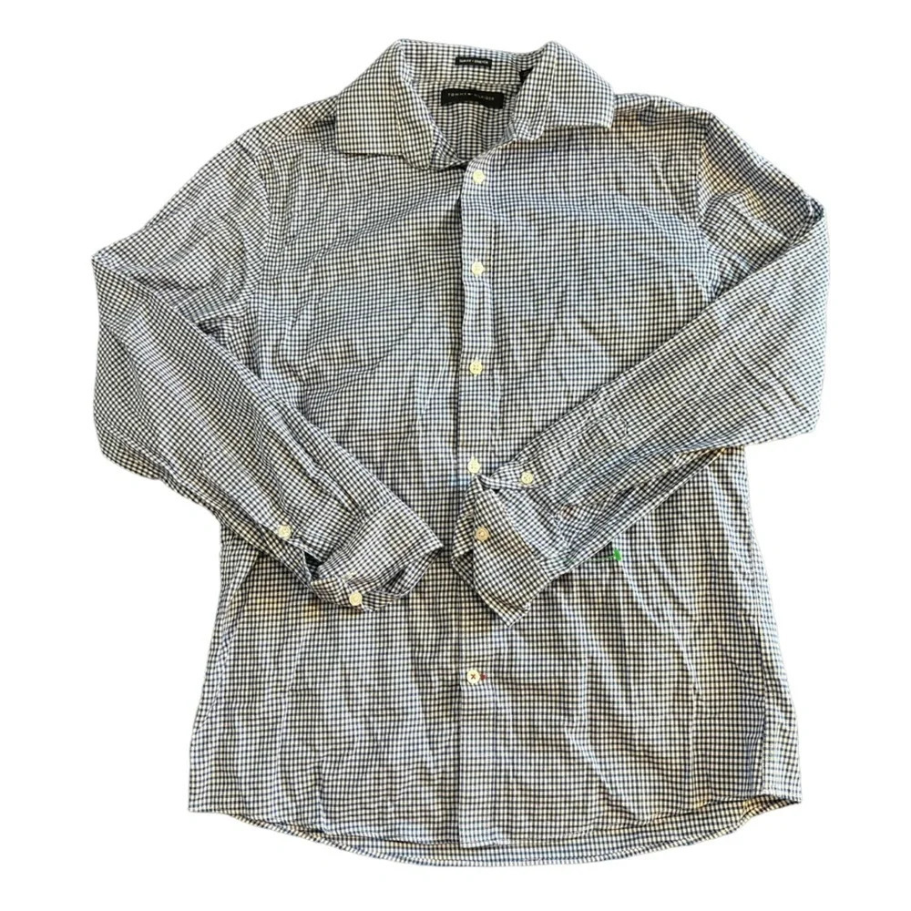 Tommy Hilfiger Blue & White Checkered Button Down Size Medium